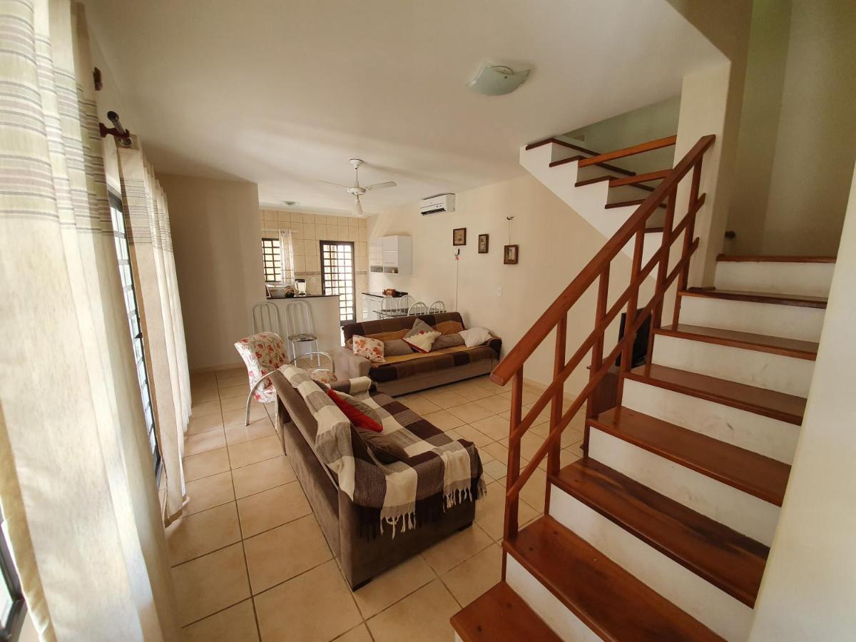 Casa Orquideas Da Lagoinha Holiday home *